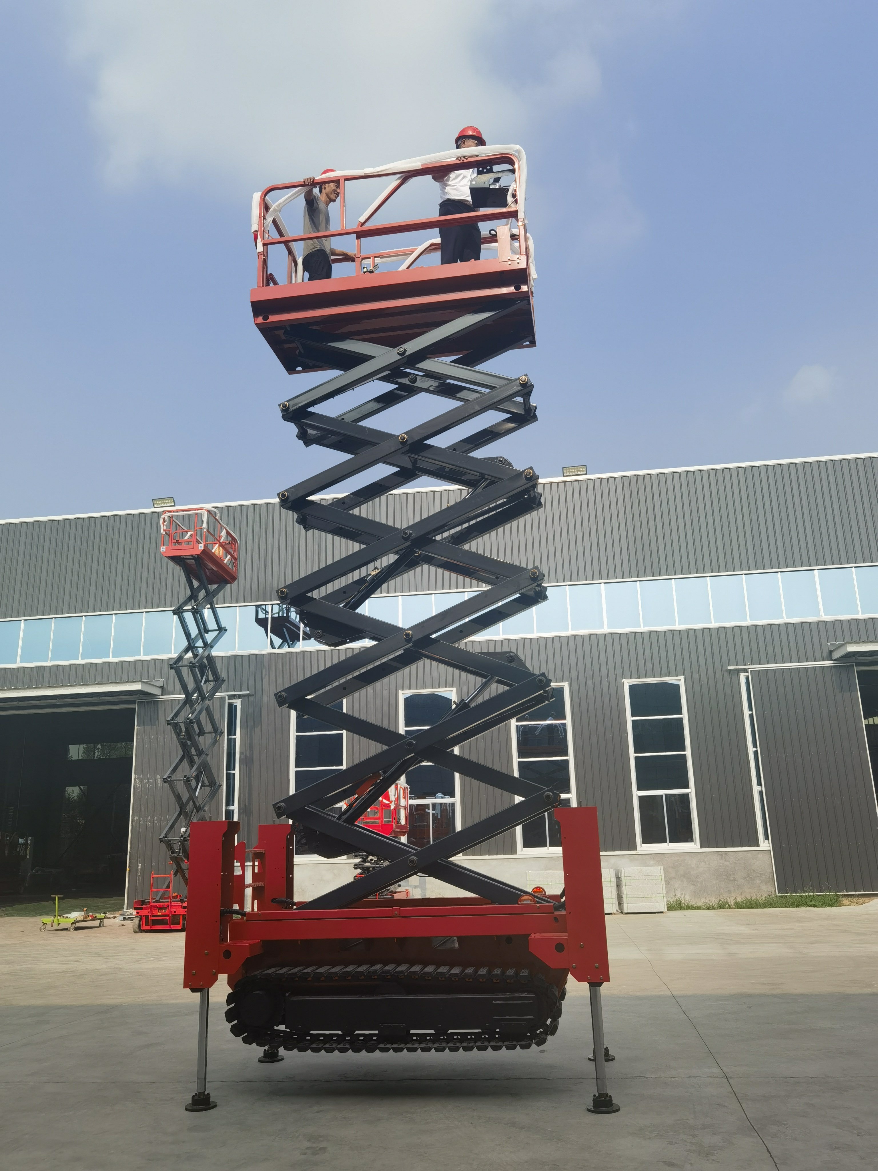 Boom Lift 6m to 14m Height Pcu Handle Power by Battery Automatic Brake System Crawler Self Propelled Scissor Lift Lifter